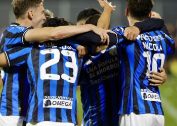 Papelón de Independiente: Atlético Tucumán lo goleó 4-0 y quedó eliminado de la Copa Argentina