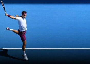 Roger Federer volvió al US Open con una exhibición junto a Roddick y emocionó al público