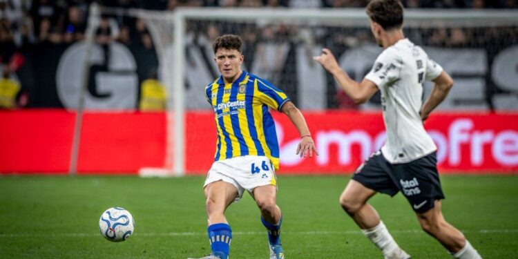 Rosario Central no pudo con uno más ante Corinthians y quedó eliminado de la Libertadores