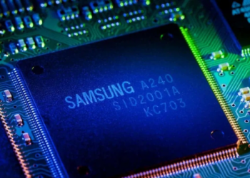 Samsung anticipó que la escasez de memoria para IA se agravará y podría extenderse hasta 2028