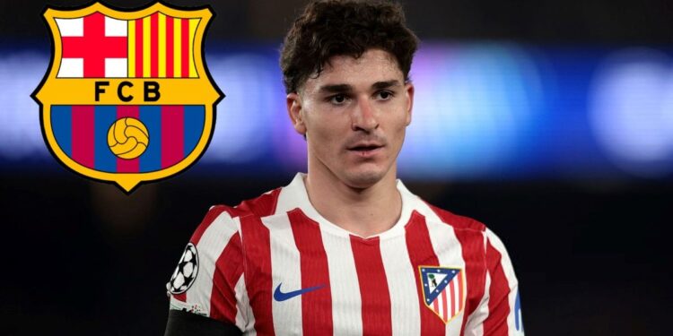 Sigue la guerra por Julián Álvarez: Barcelona insistió y el Atlético respondió con un comunicado