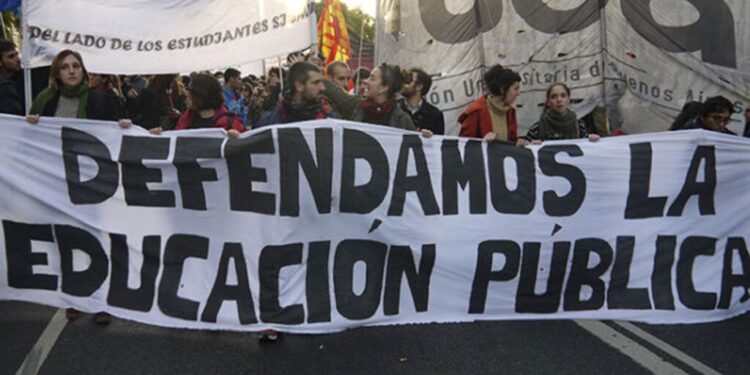 Universidad: el cuatrimestre inicia con nuevos paros