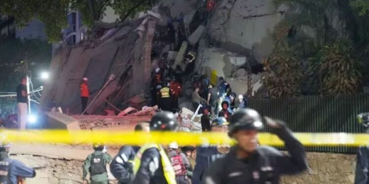 Venezuela elevó a más de 6.500 la cifra de muertos por los terremotos