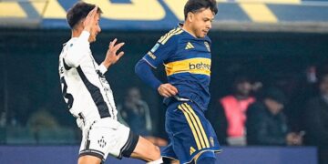Boca golpeó de entrada y goleó a Central Córdoba en la Bombonera