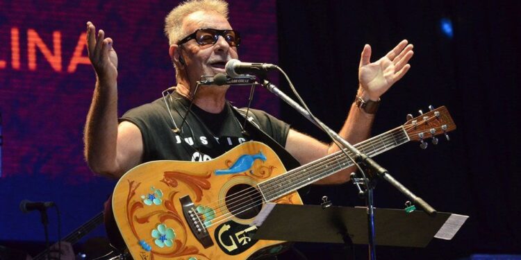 El Día del Estudiante Solidario celebra sus 20 años con un show especial: León Gieco, Los Auténticos Decadentes y más