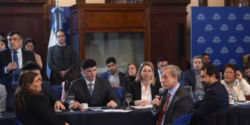 El Senado avanza con un nuevo régimen para las inversiones, esta vez con impulso radical