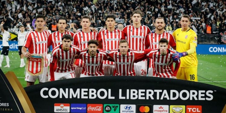 Estudiantes semifinalista de la Copa Libertadores: le ganó a Corinthians en un final para el infarto y espera rival