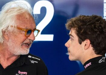 Flavio Briatore lanzó un fuerte aviso para los hinchas de Franco Colapinto