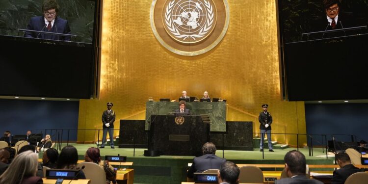 Javier Milei, Malvinas y las contradicciones: cuestiona a la ONU, pero la necesita