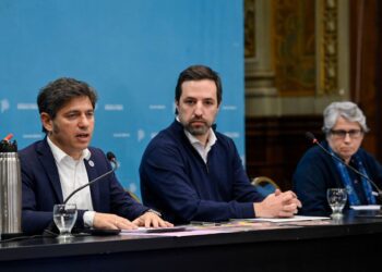 Kicillof lanzó un plan integral contra el suicidio y advirtió que es «la principal causa de muerte violenta» en la Provincia