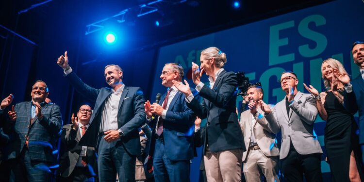 La ultraderecha da el golpe en Alemania con una victoria histórica de AfD en elecciones regionales