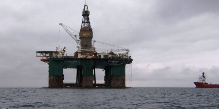 Malvinas: el Gobierno amenazó con denunciar a empresas sospechadas de actividades petroleras ilegítimas