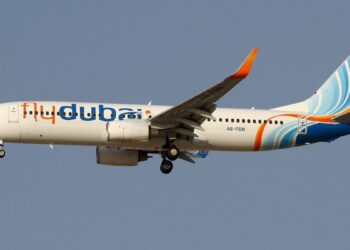 Pánico en pleno vuelo: una violenta pelea entre pilotos obligó a desviar un avión rumbo a Israel