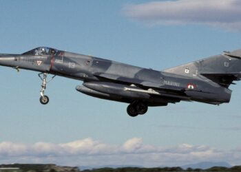 Presentaron un proyecto para llevar a Catamarca un avión que participó de la guerra de Malvinas