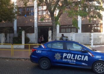 Repudian el nuevo protocolo del gobierno porteño que obliga a directores a denunciar estudiantes