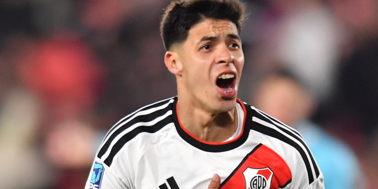 River venció a Independiente Rivadavia en el Monumental y se afianzó en el Torneo Clausura