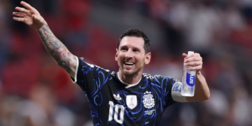 Un paseo costero de Santa Fe dejó de llamarse Néstor Kirchner y llevará el nombre de Lionel Messi