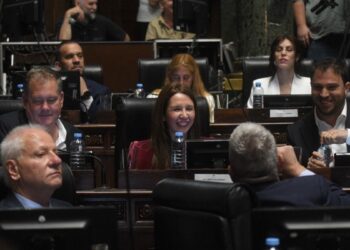 CABA: LLA presiona a Jorge Macri para que elimine las PASO, recorte el gasto y baje impuestos para votar el Presupuesto