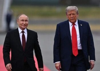 Donald Trump anunció un acuerdo con Vladímir Putin para recibir diésel ruso y bajar los precios