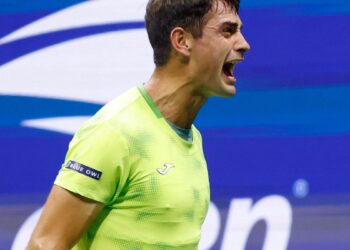 Duelo de argentinos: Mariano Navone eliminó a Juanma Cerúndolo en el ATP de Bruselas y avanzó a octavos de final