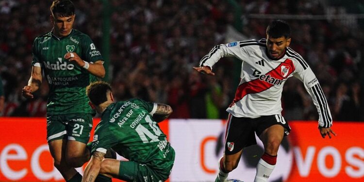 En un partido con gusto a poco, River y Sarmiento igualaron por el Torneo Clausura