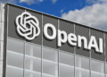 Grave acusación: demandan a OpenAI por ser un supuesto “riesgo para los menores”