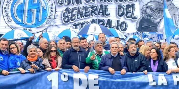 La CGT denuncia una “crisis profunda” de la industria y marcha contra el Gobierno