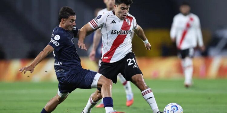 La tabla anual está al rojo vivo y cinco equipos pelean por el título de Campeón de Liga