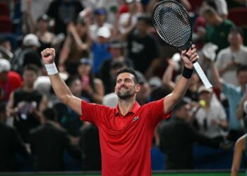 Novak Djokovic venció a Alexander Zverev en Beijing y rompió un récord que compartía con Nadal