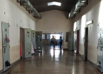 Prisión preventiva para 11 de los 15 penitenciarios imputados por abuso sexual y torturas